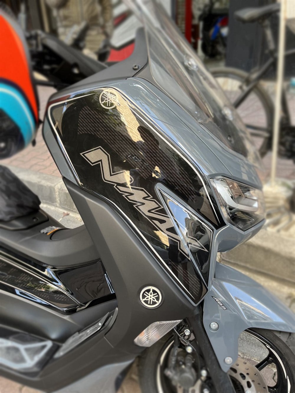 Yamaha NMax 2021 Model Kafa Grenaj Pad Koruyucu Siyah Gri