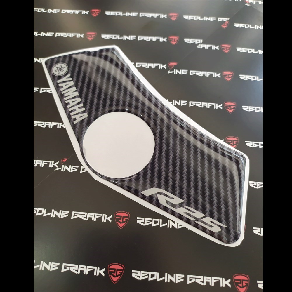 Yamaha R25 Beyaz Yazılı Karbon Mesnet Pad Gidon Pad