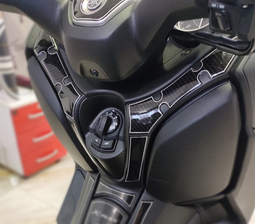 Yamaha Xmax 2018-2021 Karbon desen Torpido Pad Aksesuar