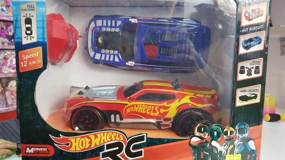 Hot Wheels 1/16 RC Kumandalı Araba