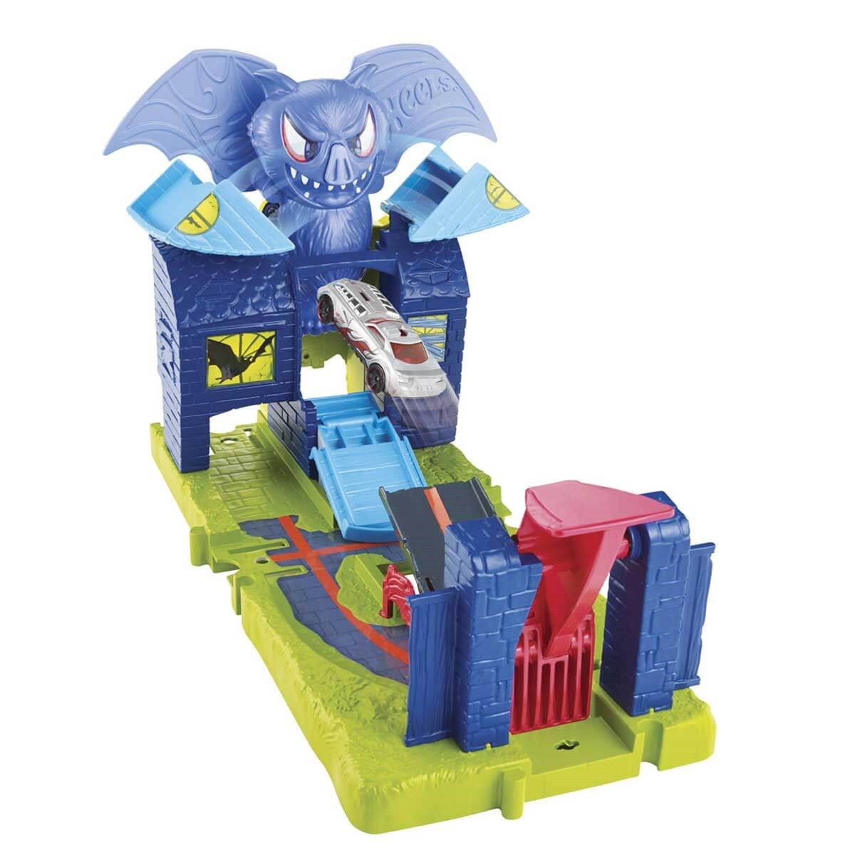 Hot Wheels Şehirde Yaratıcı Macerası Oyun Seti Serisi FNB05 - Yarasa Şato Kapışması