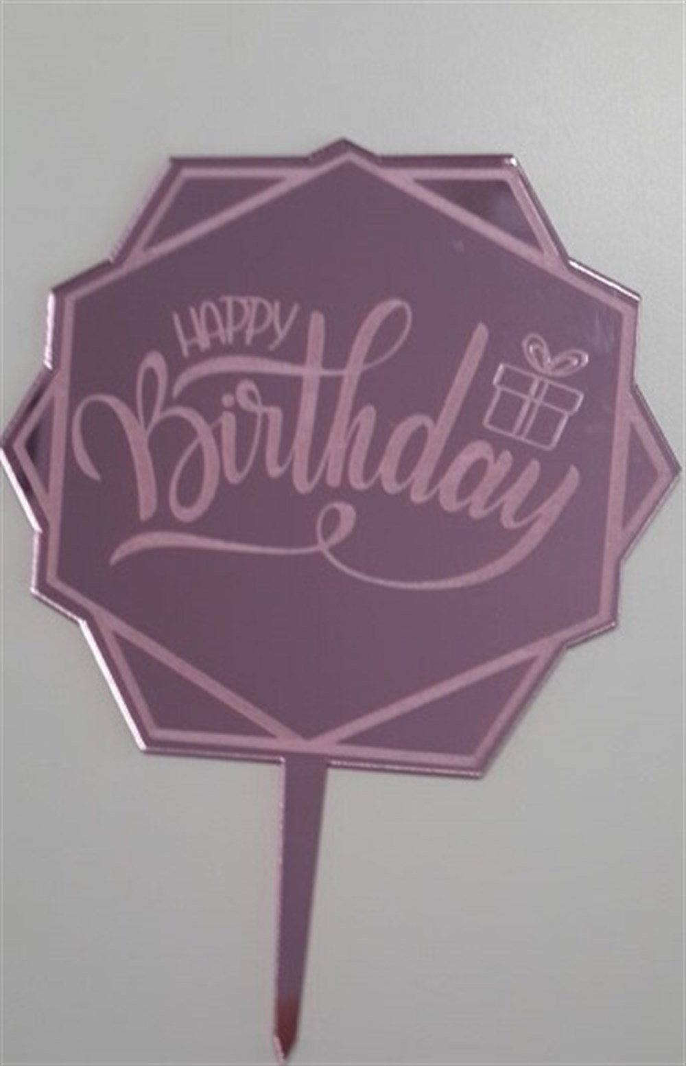 Pleksi Harf Rakam ve YazılarPasta Üstüne Pleksi Happy Birthday Altıgen Şekilli Pembe YazıYerli Üretim