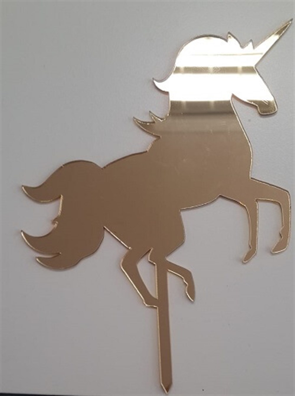 Pleksi Harf Rakam ve YazılarPasta Üstüne Pleksi Unicorn At Şekli Gold Yerli Üretim