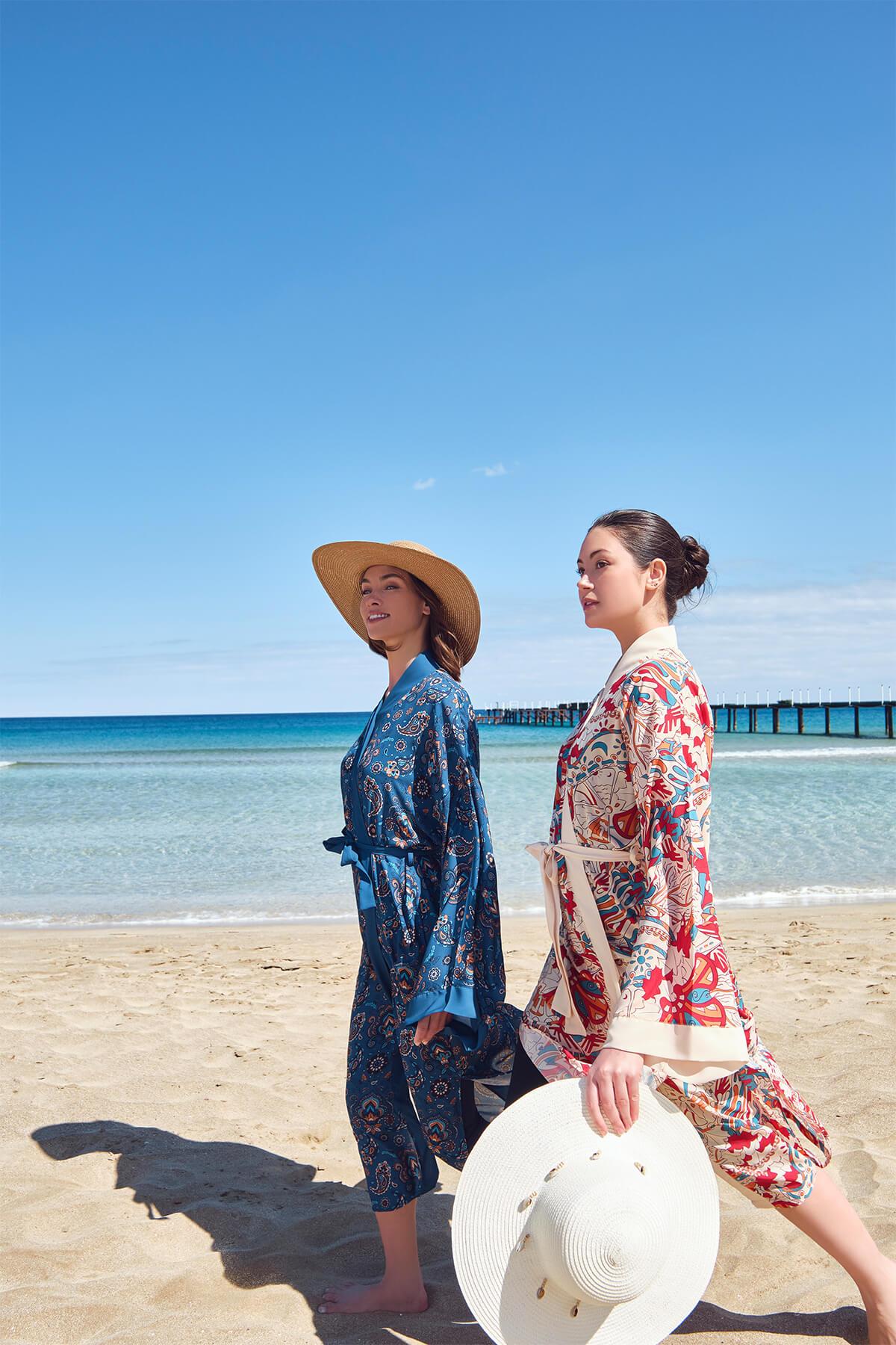 Haşema Bej Renkli Desenli Kemerli Uzun Kimono - Haşema