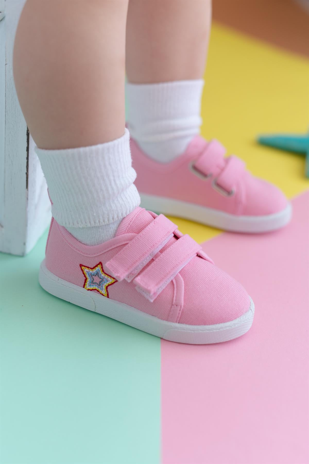Yıldız Nakışlı Keten Spor Çocuk Ayakkabısı-PEMBE-F-494