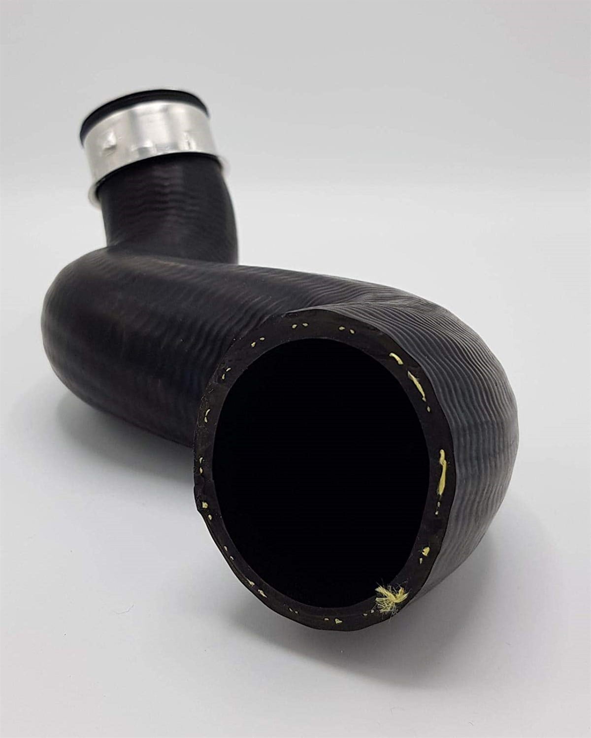 AUDI A4 1.6-1.8T-1.9 TDI-2.0 TDI-2.5 TDI TURBO HOSE 8E0145834AR (World Wide Free Shipping)
