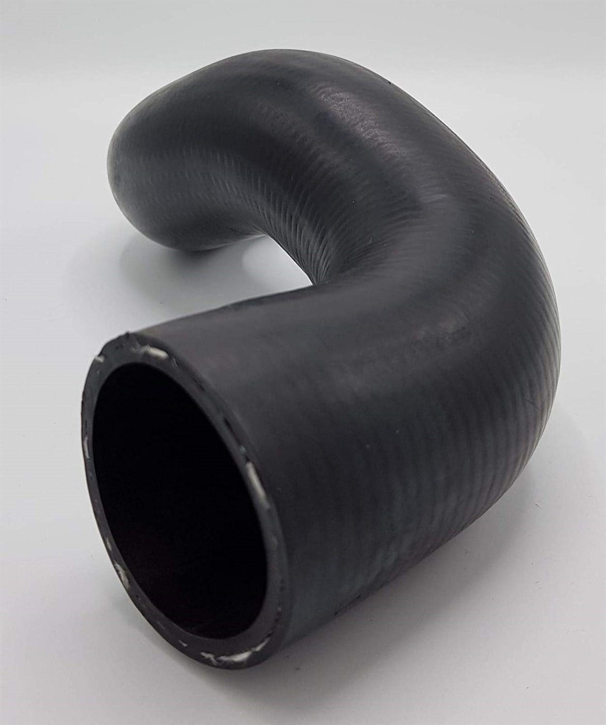 AUDI A4-AVANT TURBO HOSE 8E0145790G (World Wide Free Shipping)
