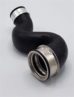 VW PASSAT SUPERB 1.9 TDI INTERCOOLER TURBO HOSE PIPE 3B0145828G 