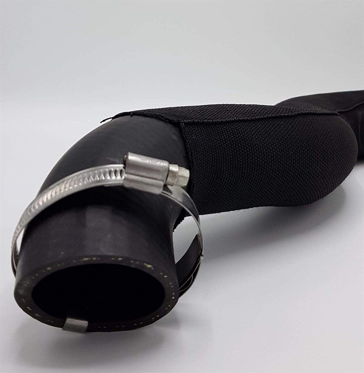 AUDI A4 1.8 TFSI-2.0 TFSI-2.0 TDI TURBO HOSE 8K0145738M (World Wide Free Shipping)