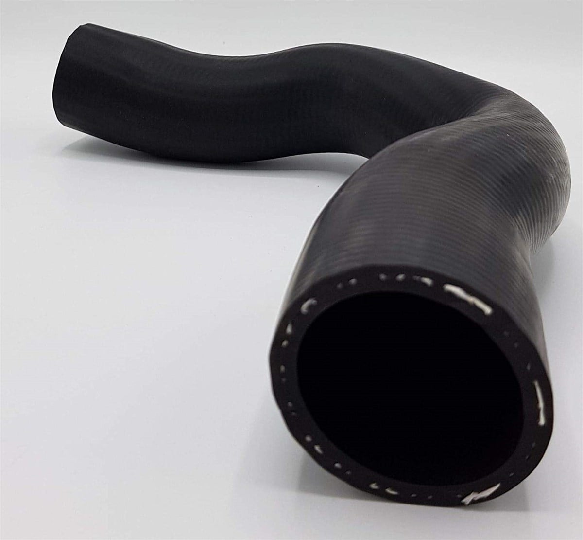 AUDI A6 2.7D-3.0D TURBO HOSE 4F0145943M (World Wide Free Shipping)