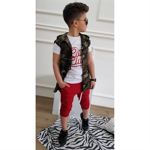 Erkek Çocuk Zincir Detaylı Kırmızı Kaprili Kamuflaj Takım