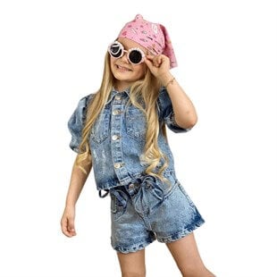 Kız Çocuk Aksesuarlı Kot Şortlu Kombin