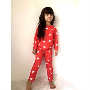 Kız Çocuk Kalp Figürlü Kırmızı Pijama Takımı-Kız Çocuk Alt Üst Takım-QuzucukKids.com