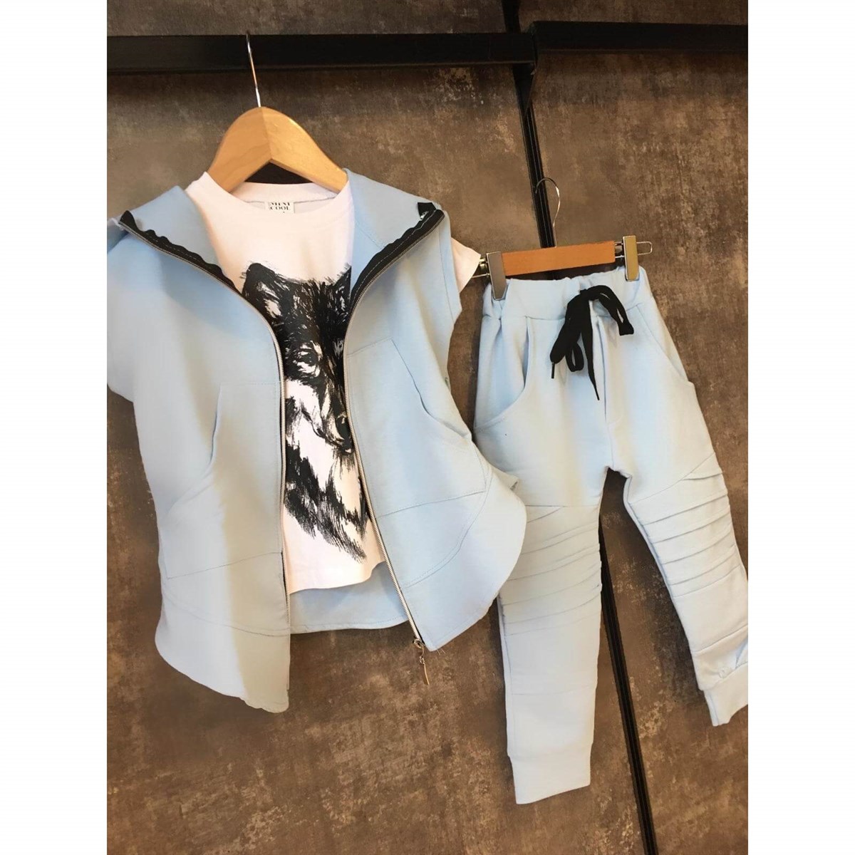 Erkek Çocuk Kurt Figürlü Yelekli Spor Takım-Kid Boy Cloth Sets-QuzucukKids.com