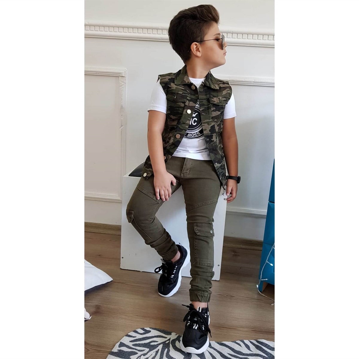 Erkek Çocuk Yelekli Kamuflaj Kombin-Erkek Çocuk Alt Üst Takım-QuzucukKids.com