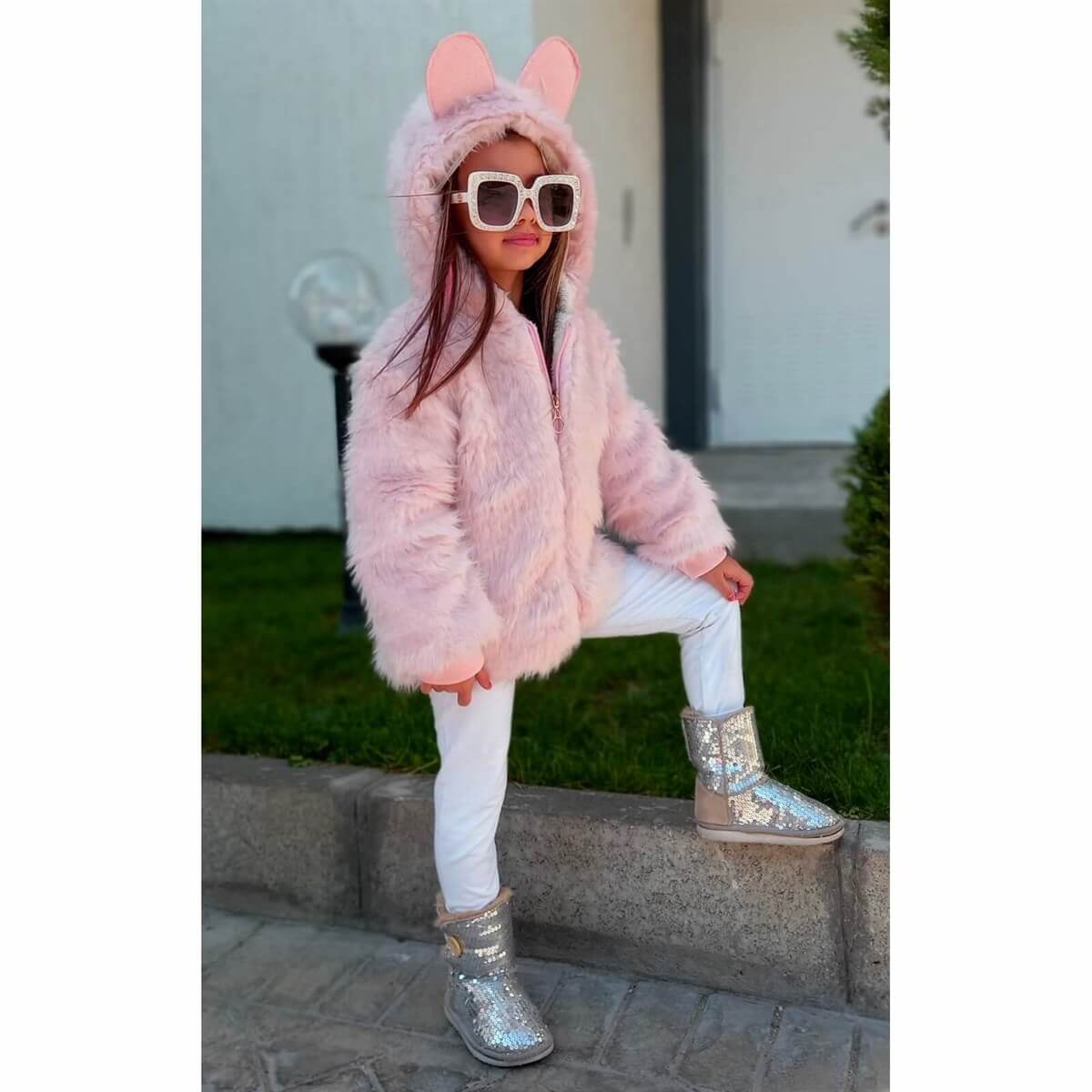 Kız Çocuk Kulaklı Pembe Peluş Mont-Kid Girl Jacket-QuzucukKids.com
