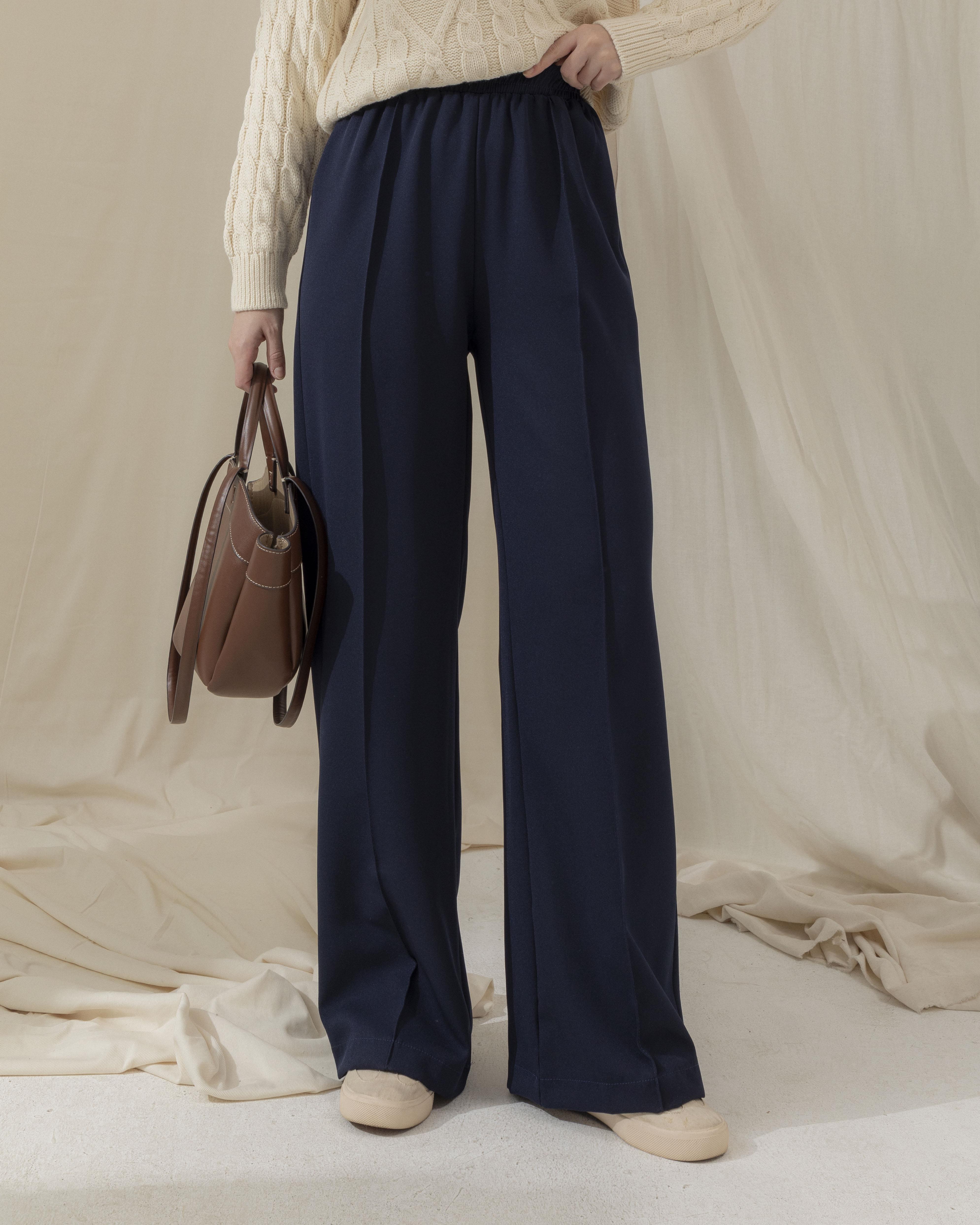 Beli Lastikli Lacivert Pantolon