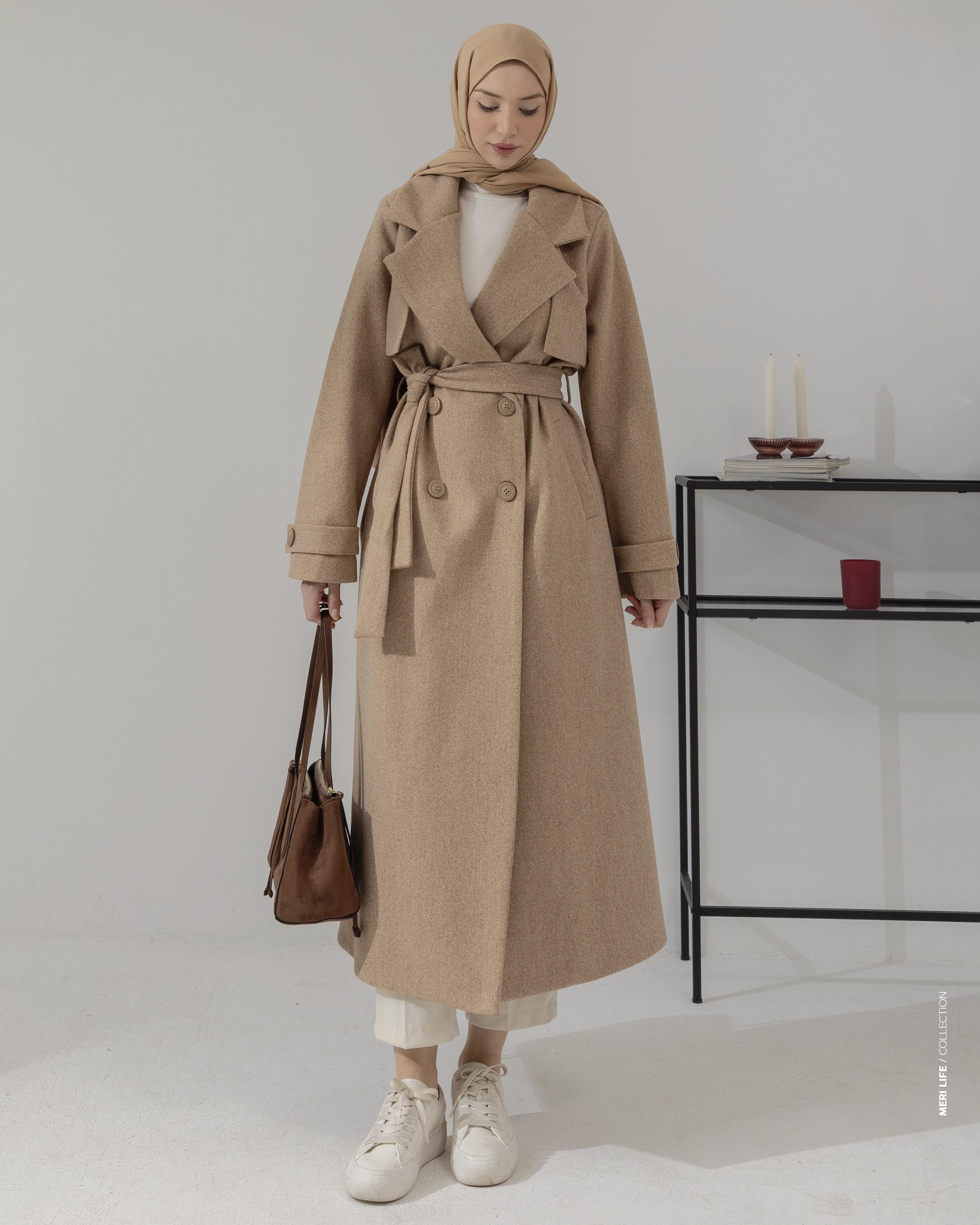 Kol Apoletli Kum Kaşe Kaban