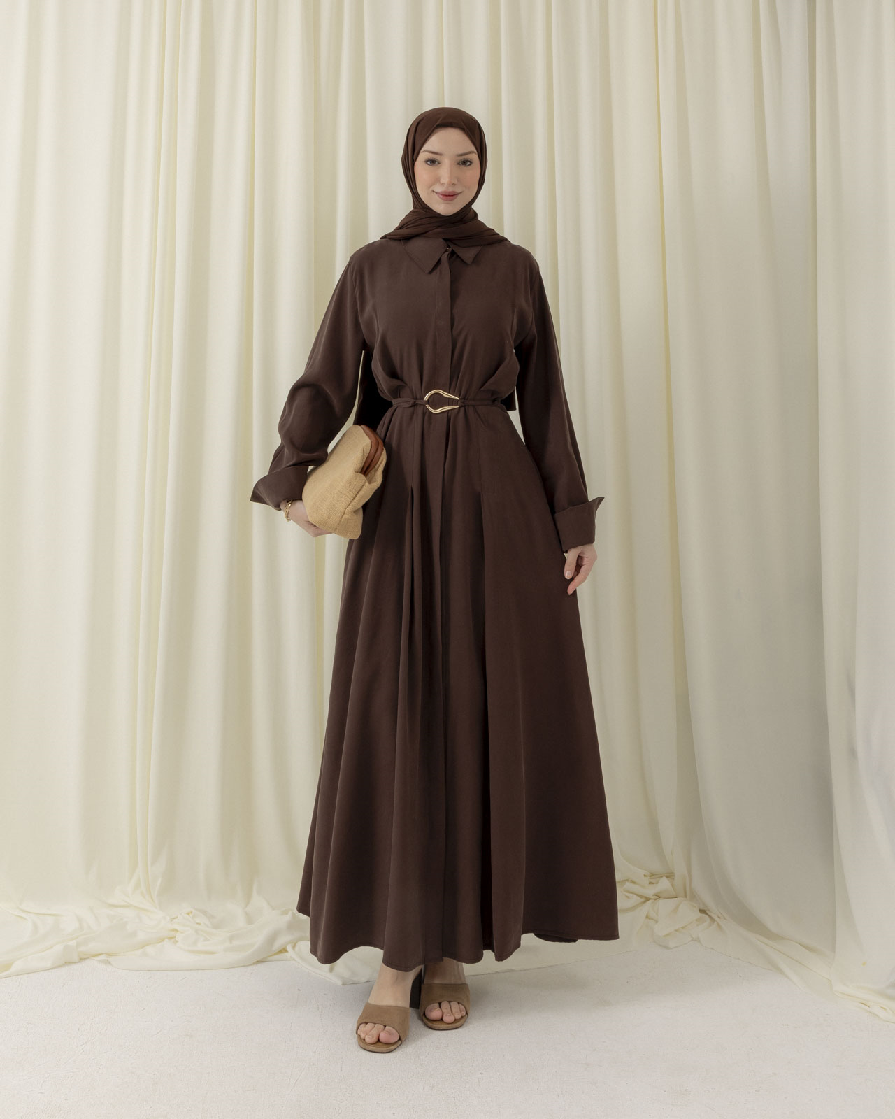 Boydan Düğmeli Pileli Kahve Elbise