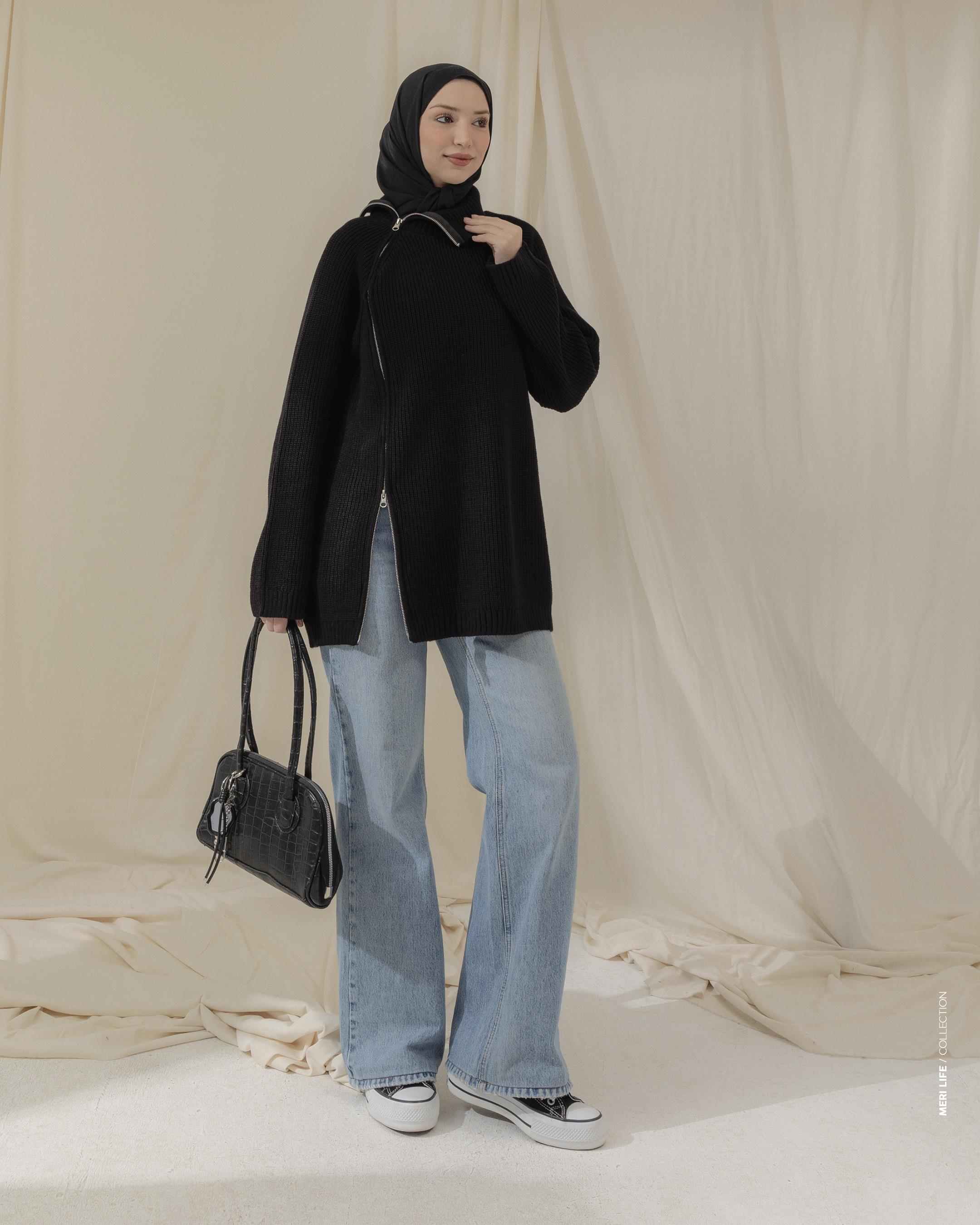 Fermuar Detaylı Siyah Triko Kazak