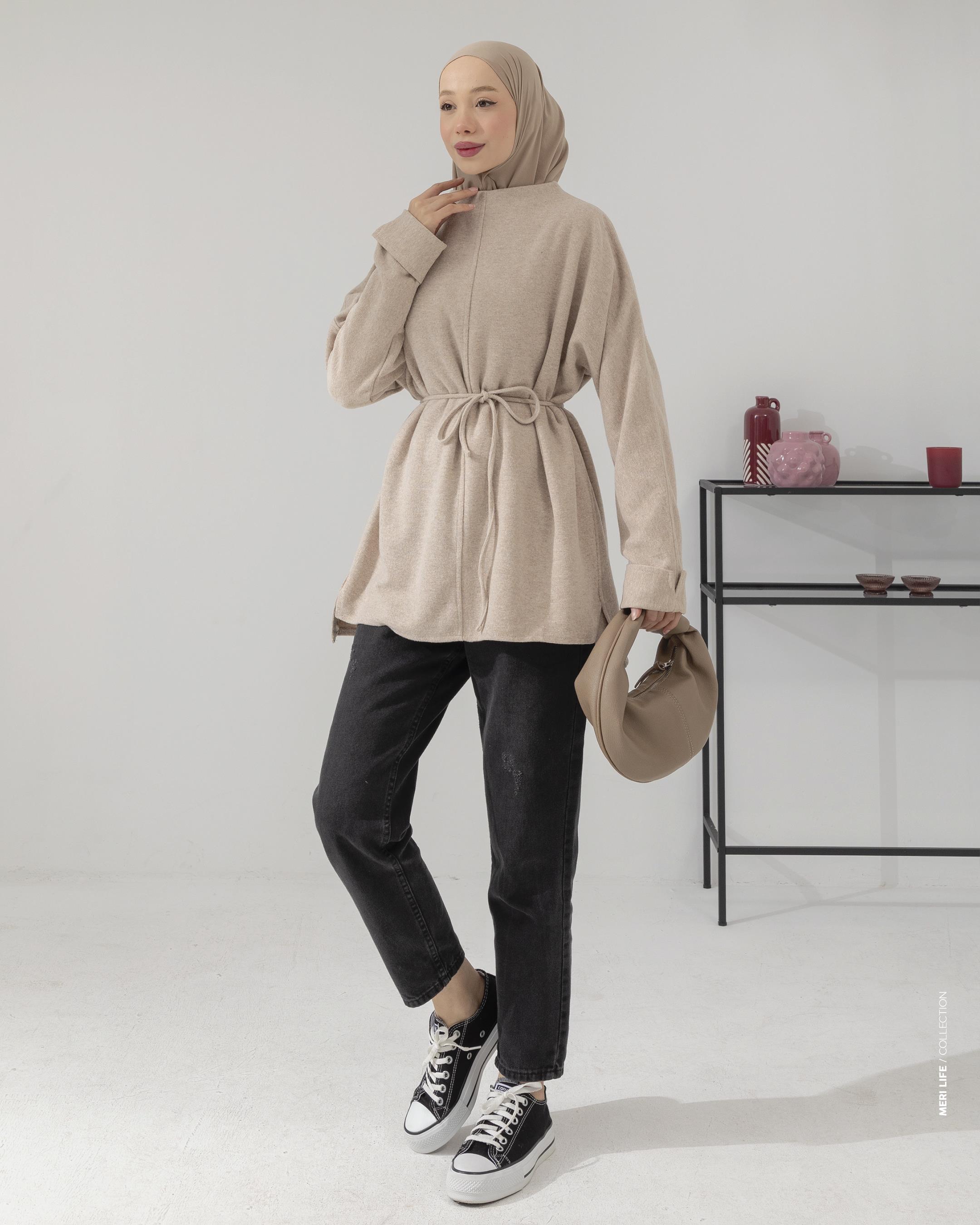 Yan Yırtmaçlı Bej Tunik