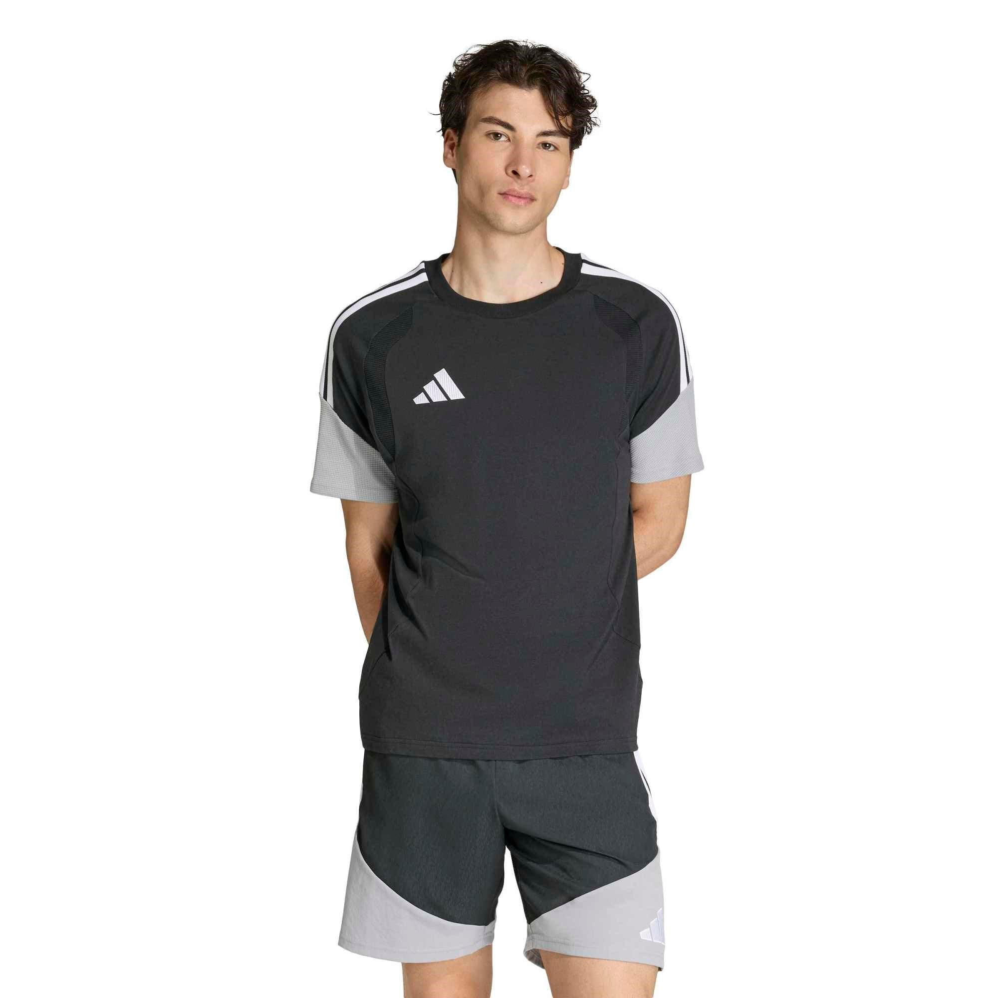 Adidas Erkek Futbol T-shirt Tiro26C Tee Jy0629