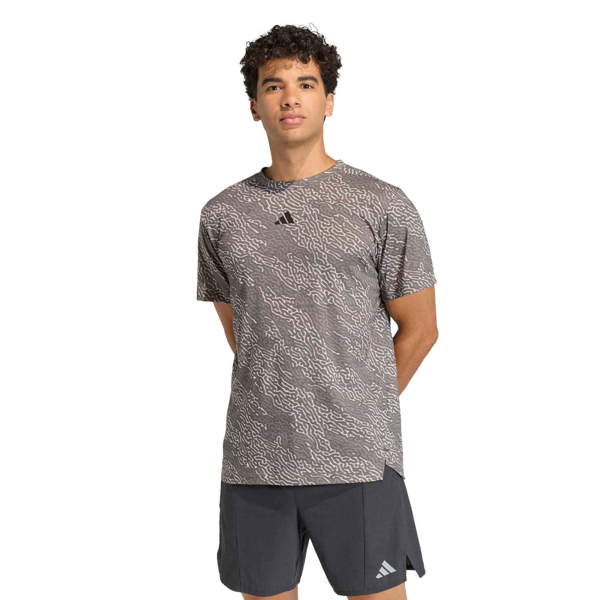 Adidas Erkek Koşu - Yürüyüş T-Shirt D4T Aop Tee Kf3098