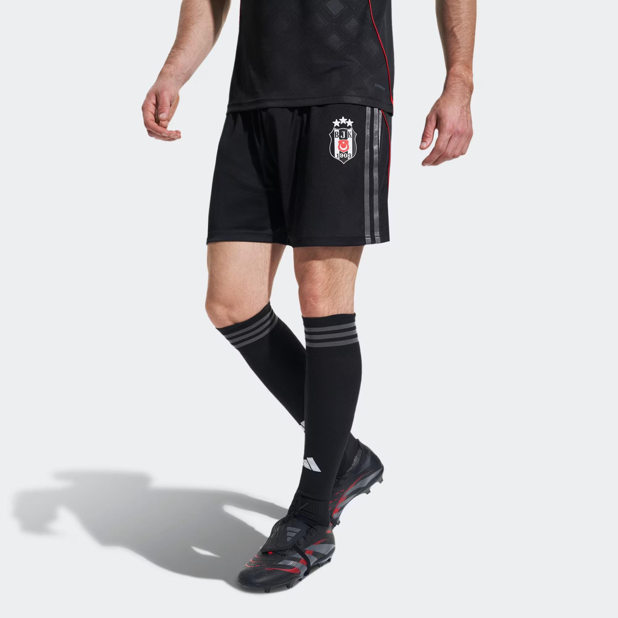 BJK 3 SHO