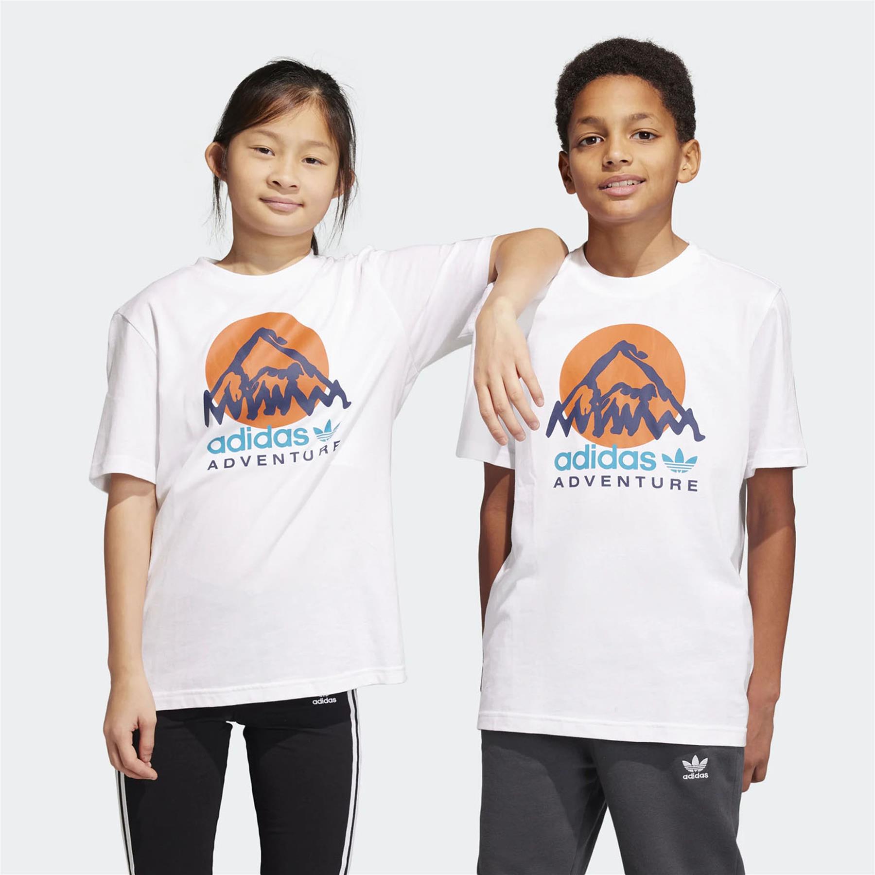 Adidas Çocuk Günlük T-Shirt Tee Ic5385