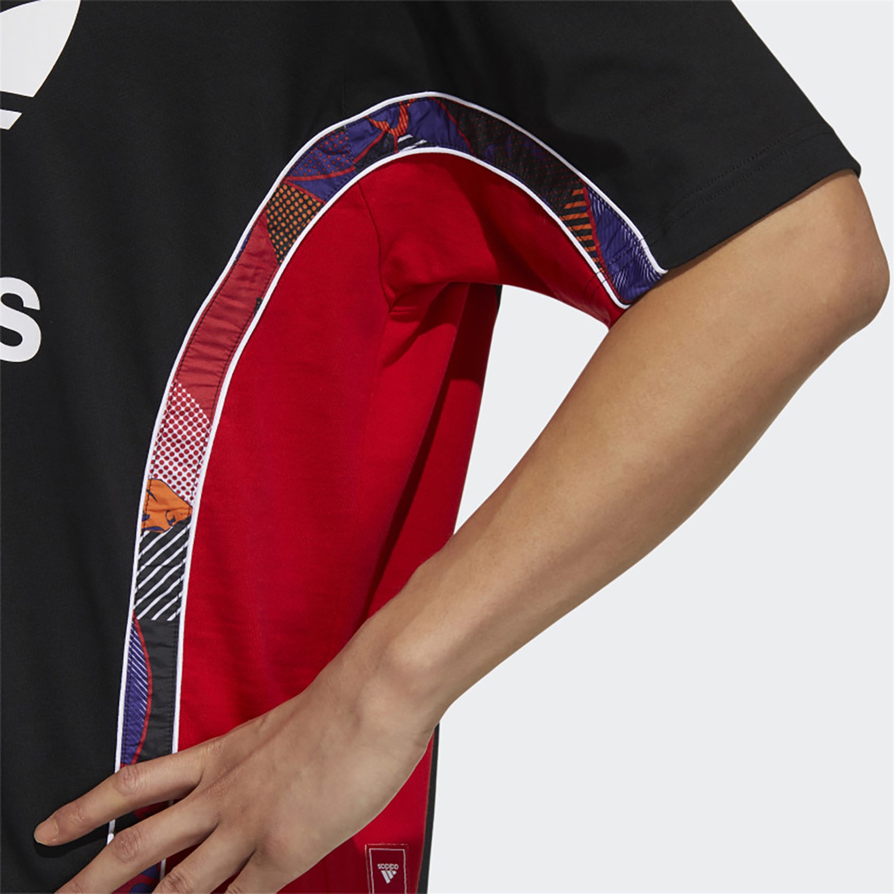 Adidas Erkek Gunluk T shirt Cny Tape Tee Gn5446 CNY Tape Tee