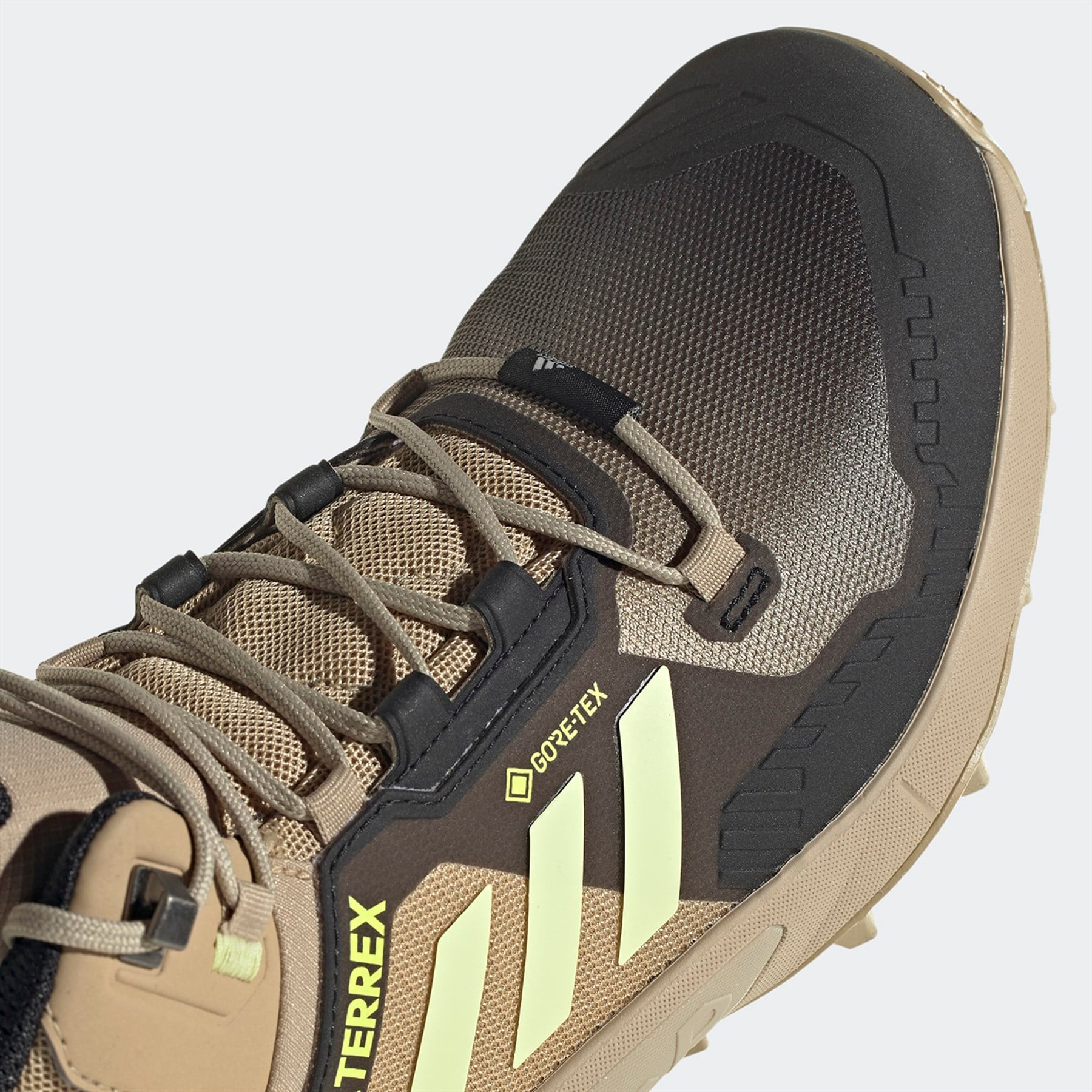 Adidas Erkek Koşu - Yürüyüş Ayakkabı Terrex Swift R3 Mid Gtx Fz3355