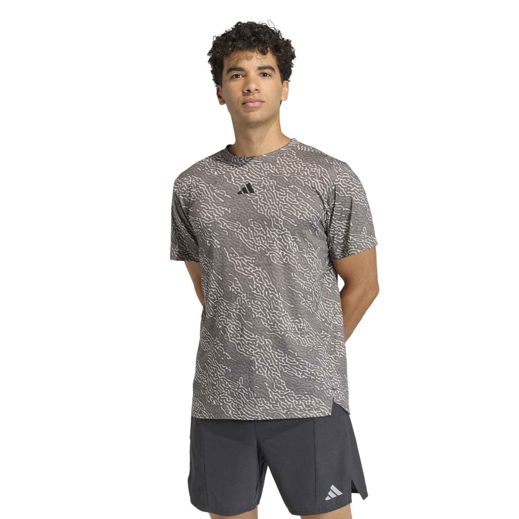 Adidas Erkek Koşu - Yürüyüş T-Shirt D4T Aop Tee Kf3098