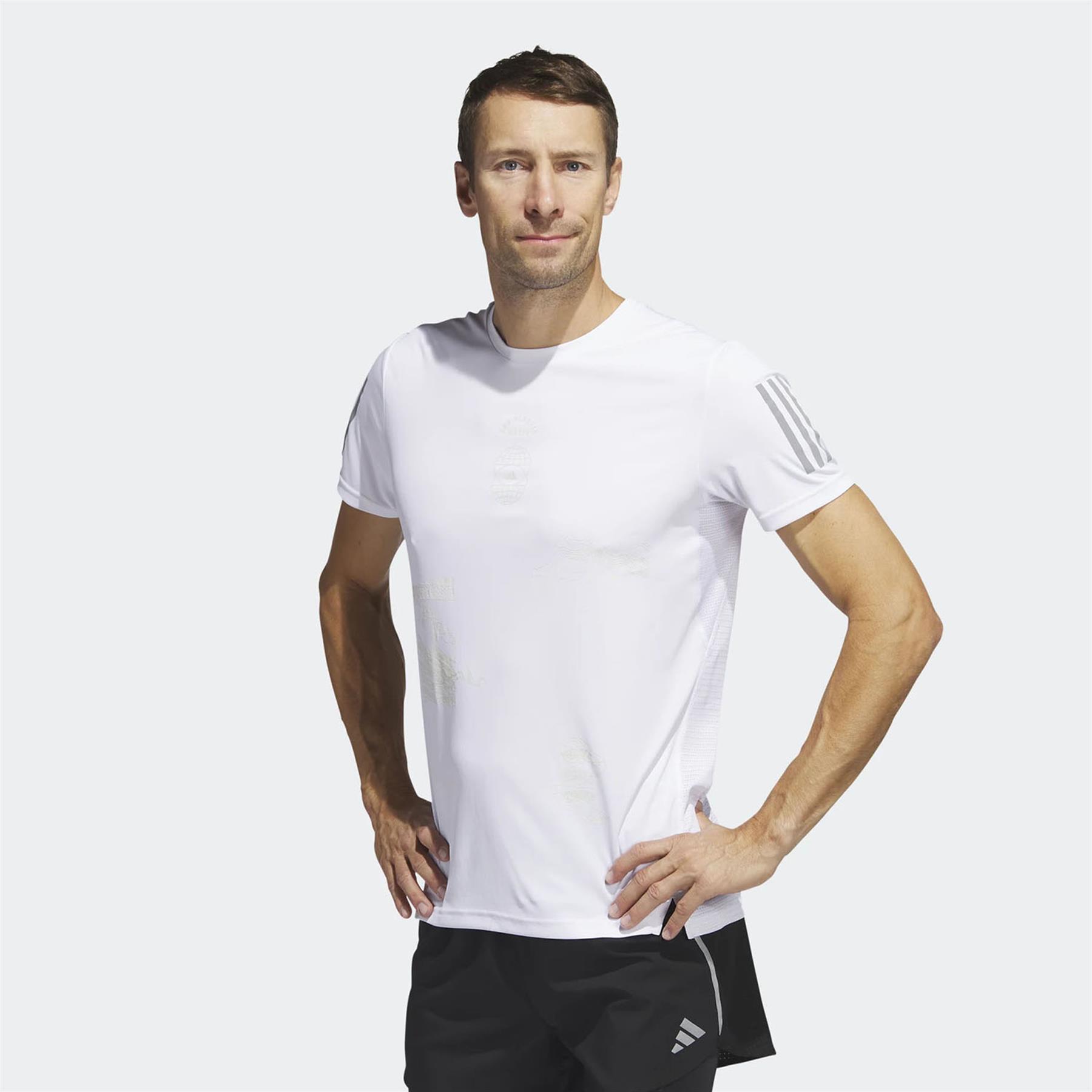 Adidas Erkek Koşu - Yürüyüş T-Shirt Rfto Tee M Ic0215
