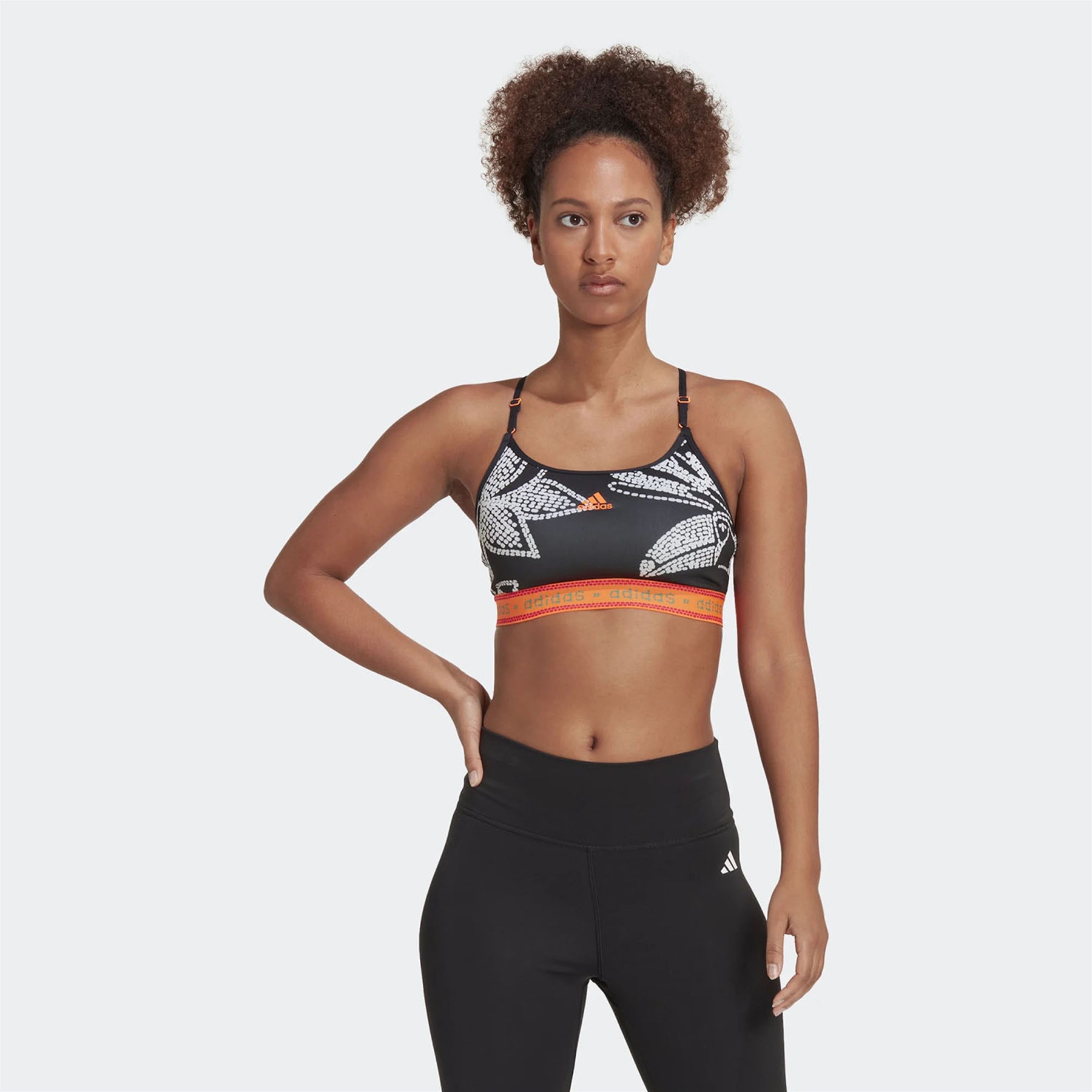 Adidas Kadın Günlük Sporcu Sütyeni Bra Farm Ls Bra HI5223