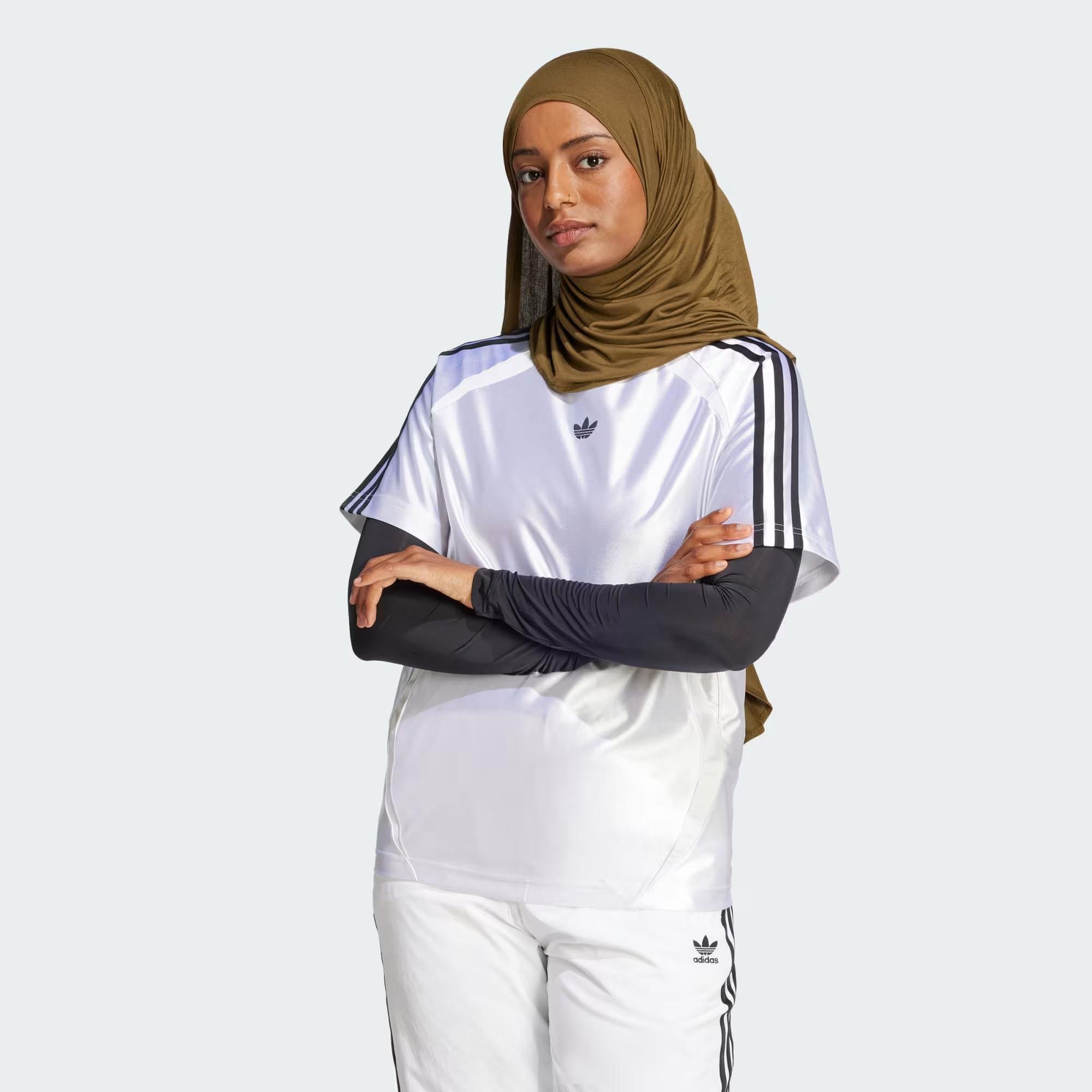Adidas Kadın Günlük T-shirt Teamgeist Tee Jd0253
