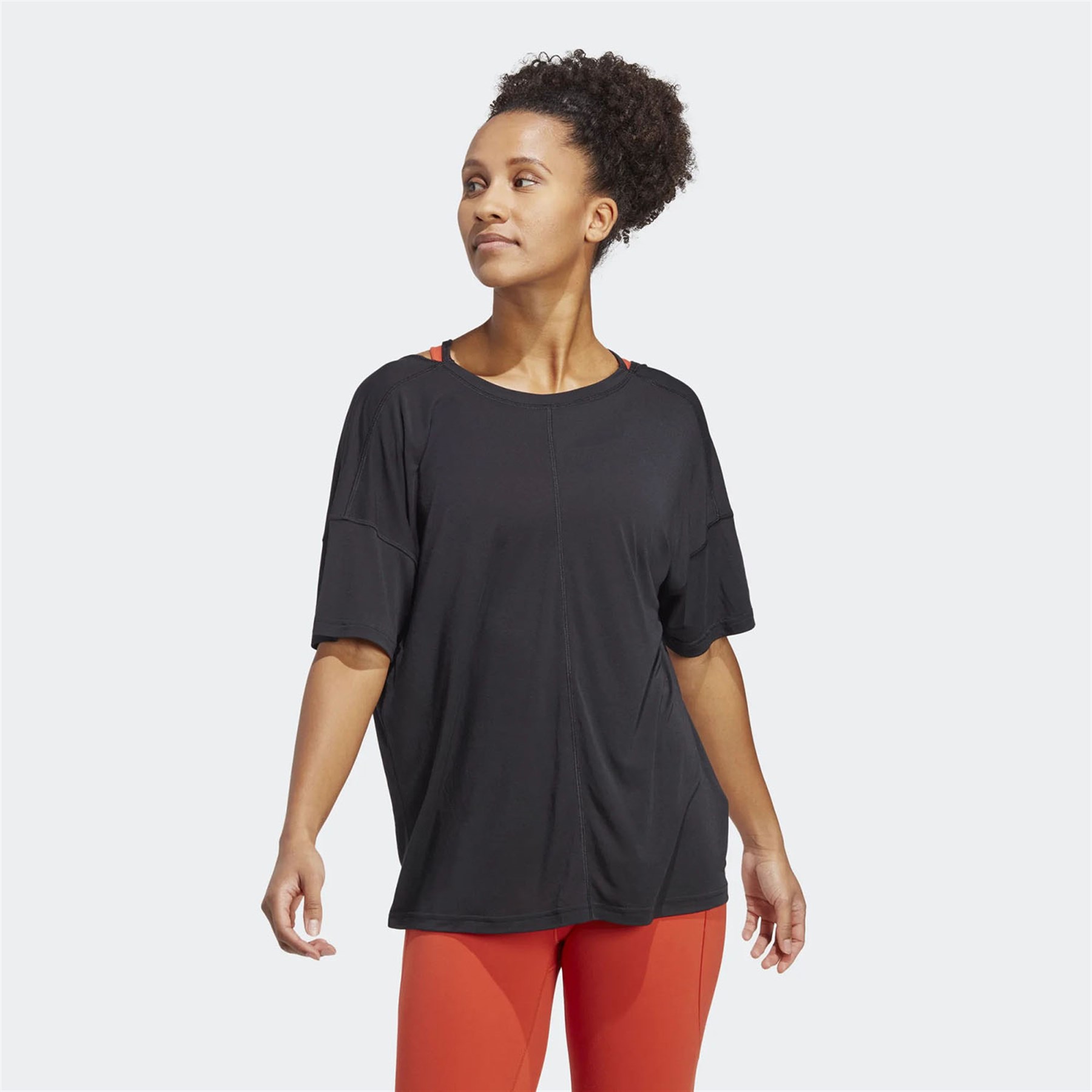 Adidas Kadın Günlük T-Shirt Yga St O T Hs8117