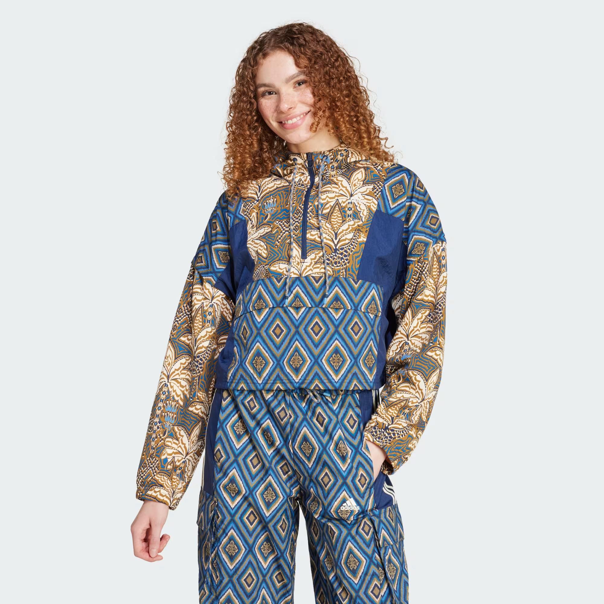 Adidas Kadın Kapşonlu Üst Farm Track Top Iv9748