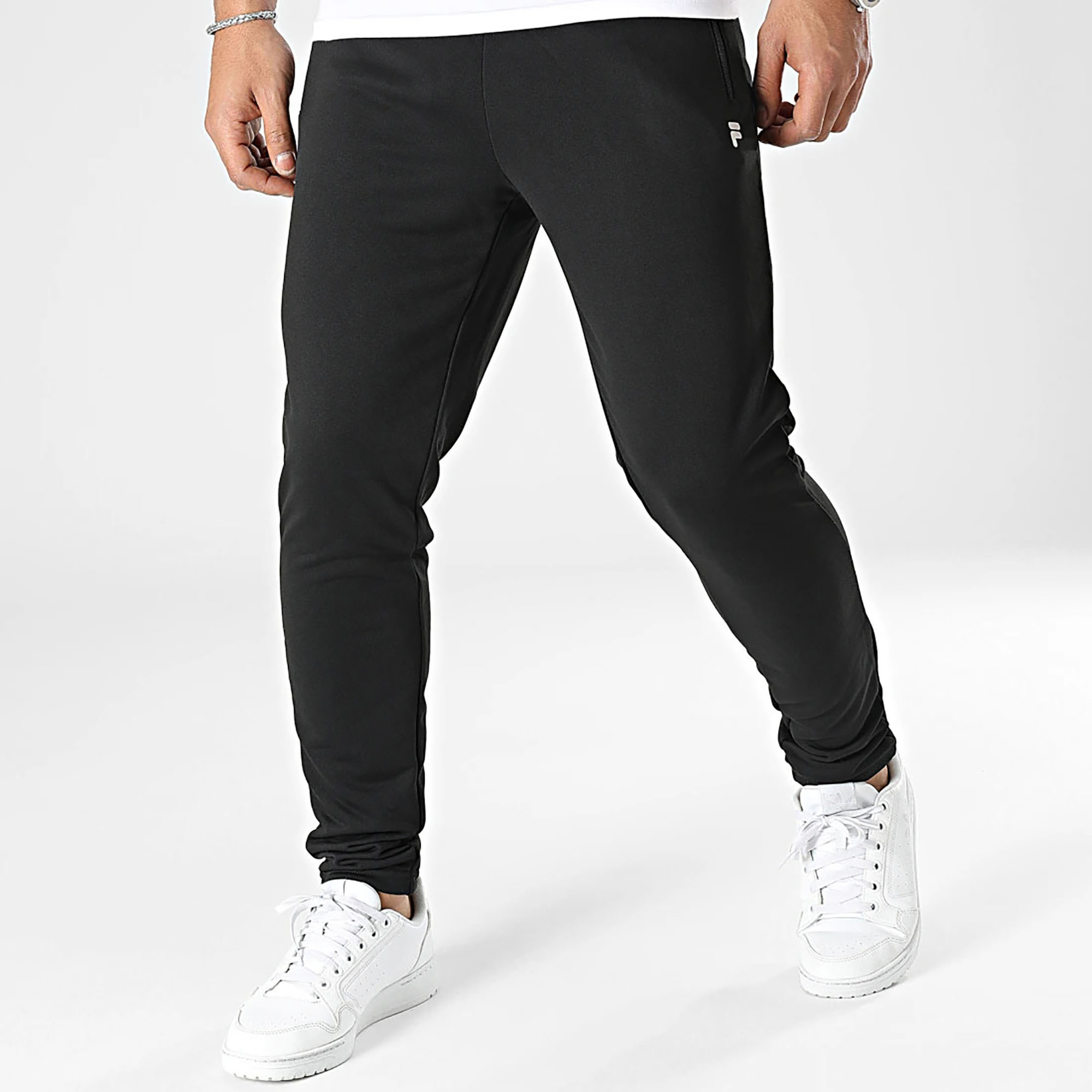 Fila Erkek Bisiklet Yaka Sweatshirt Lanz FAM0299 LANZ SWEAT PANTS
