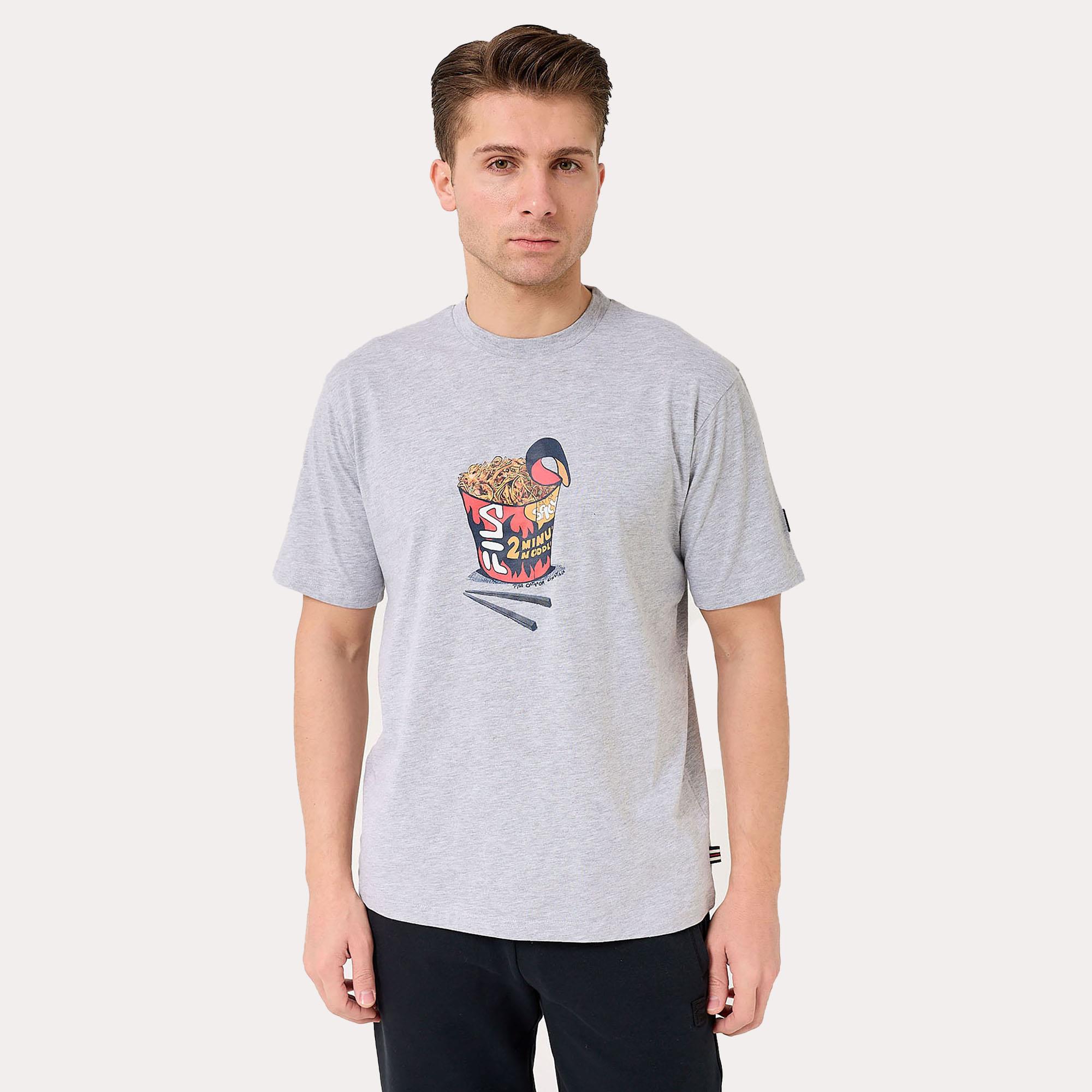 Fila Erkek T-Shirt Cup Noodle Graphic LU411112