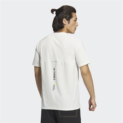 Adidas Erkek Günlük T-Shirt Natgeo Tee Ss Ic1987