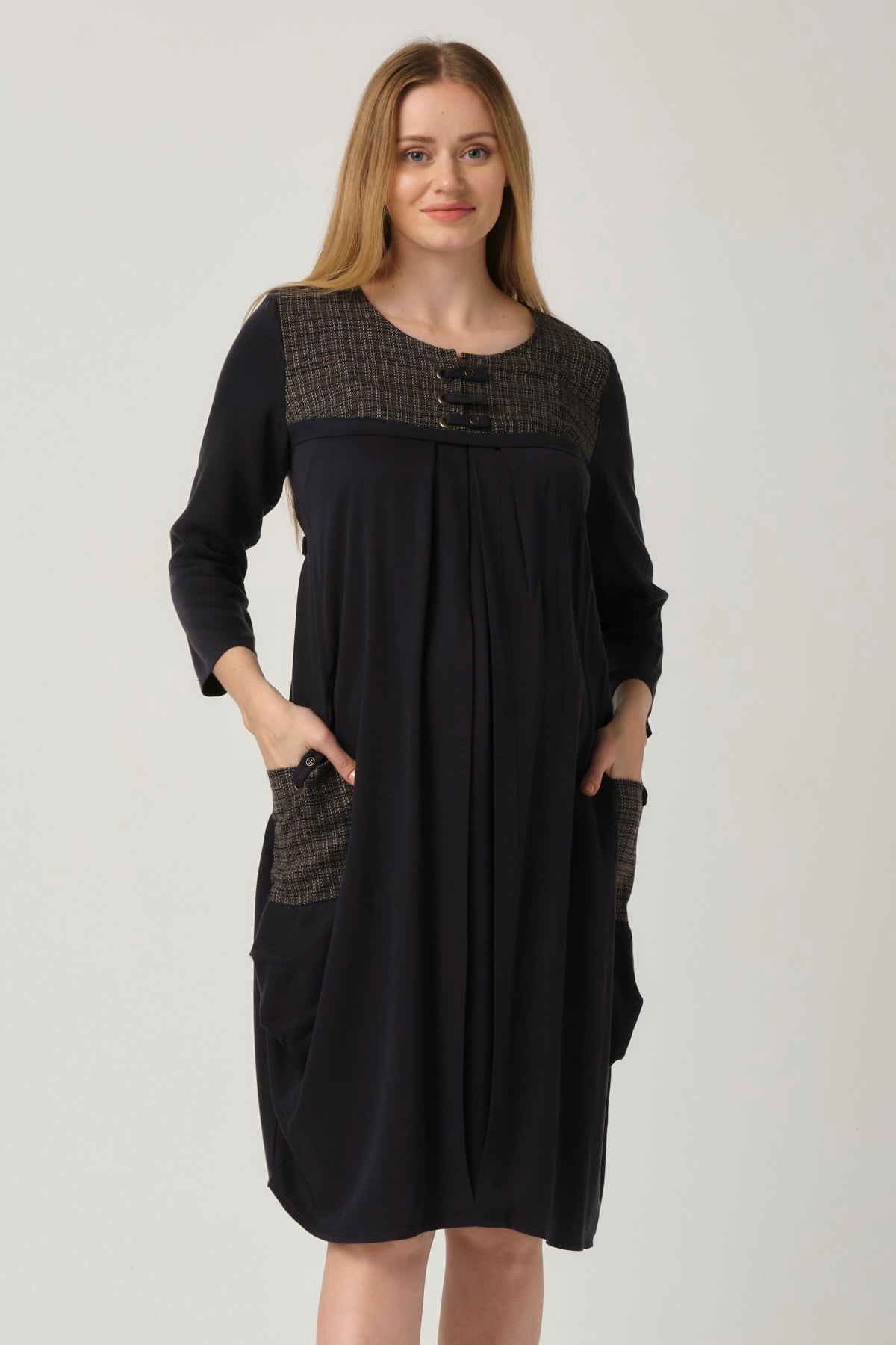 Busa Maternity  Roba Button Plaid Collar Pleated Side with pockets Navy Blue