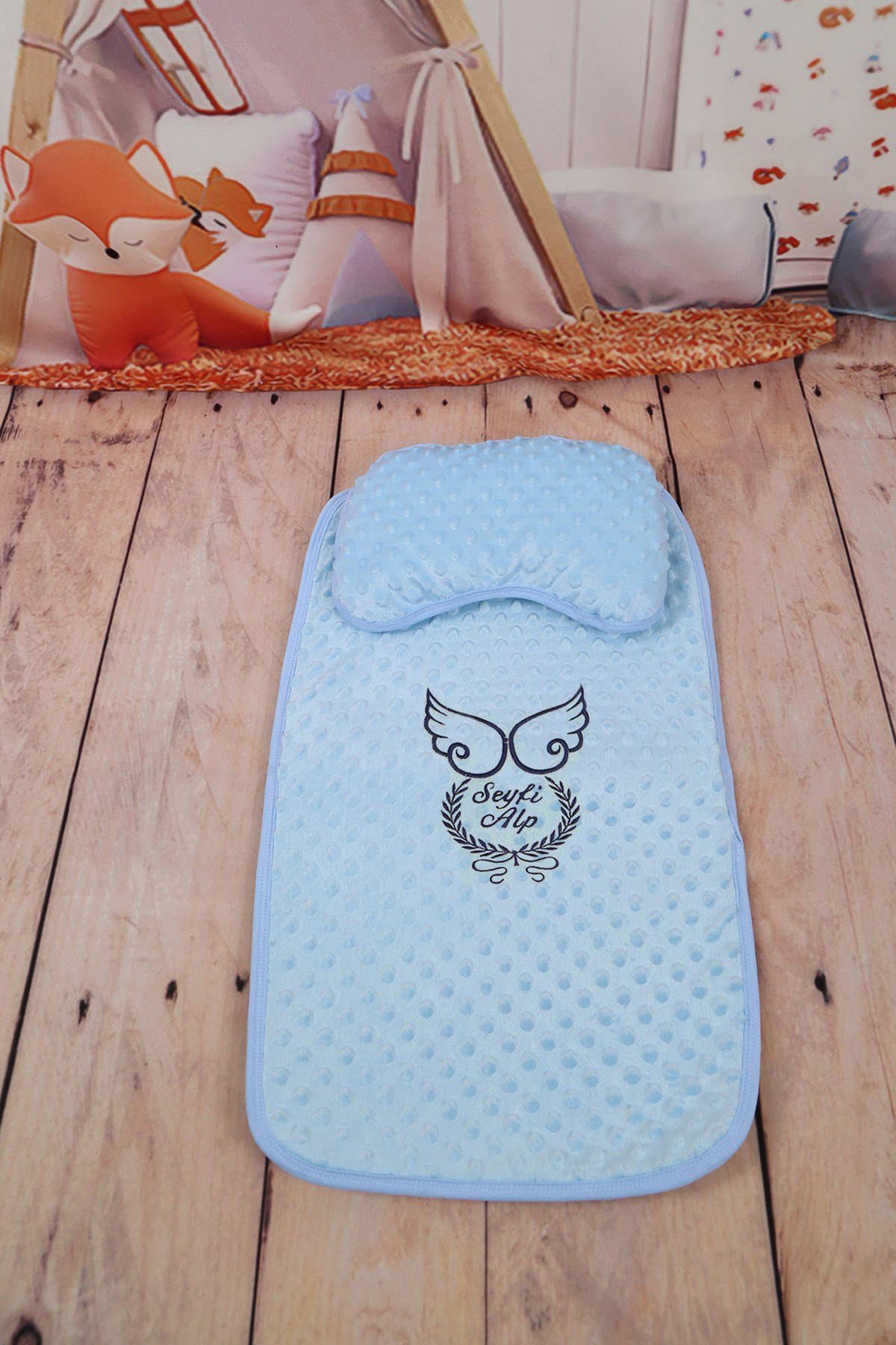 İsme Özel Bebek Alt Açma ve Yastık Seti BA1001