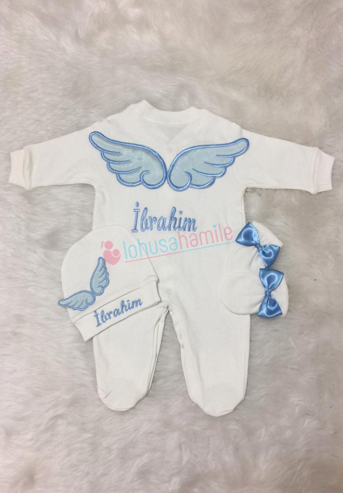 İsme Özel Mavi Kanat İşlemli 3'lü Bebek Tulum Seti-3027