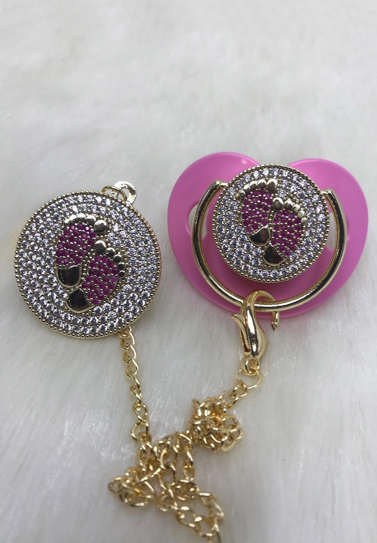 Lh 555 Pembe Zirkon Taşlı Emzik ve Zincir Takımı