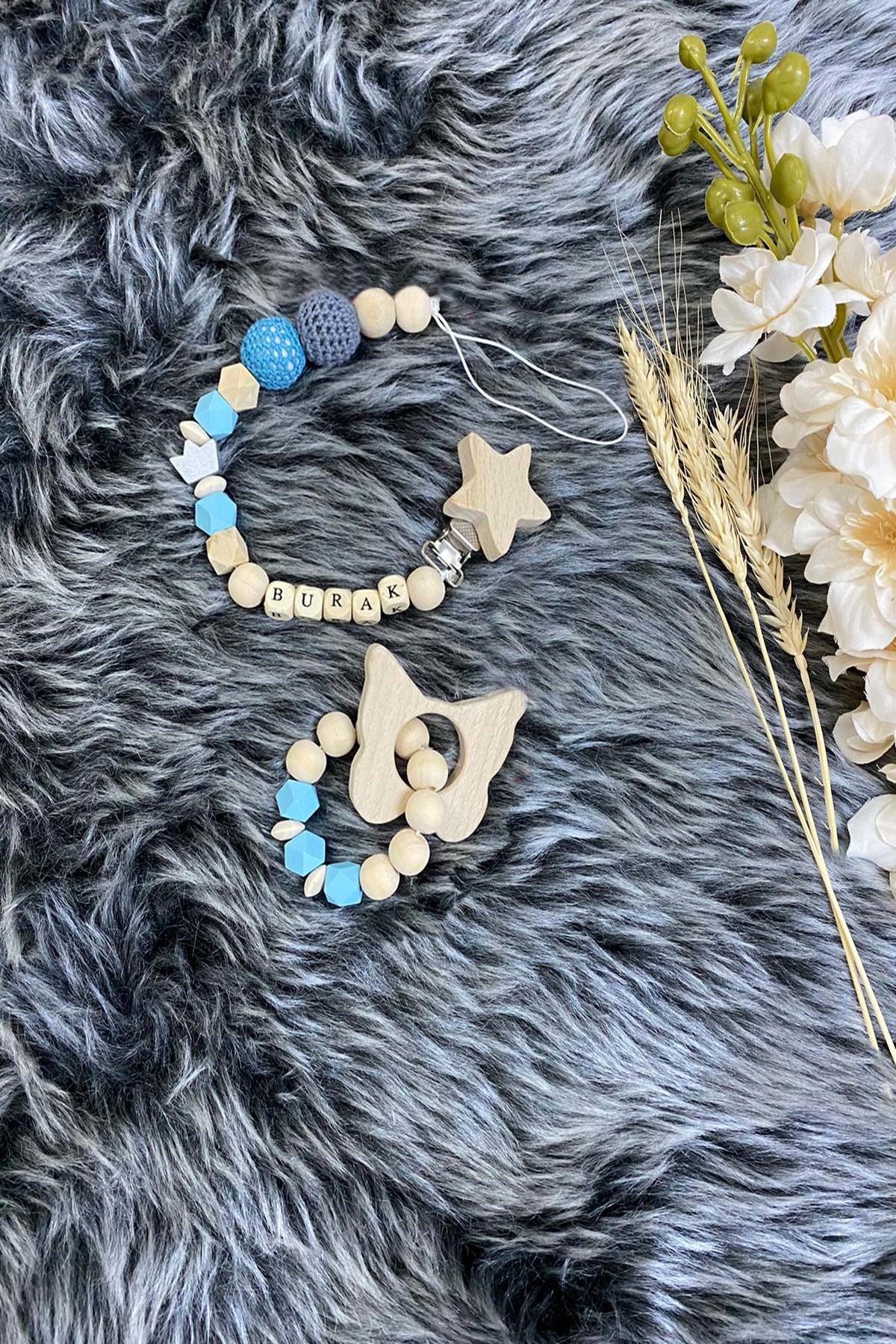 lh29018 Organik İsimli Emzik Zinciri ve Diş Kaşıyıcı Set