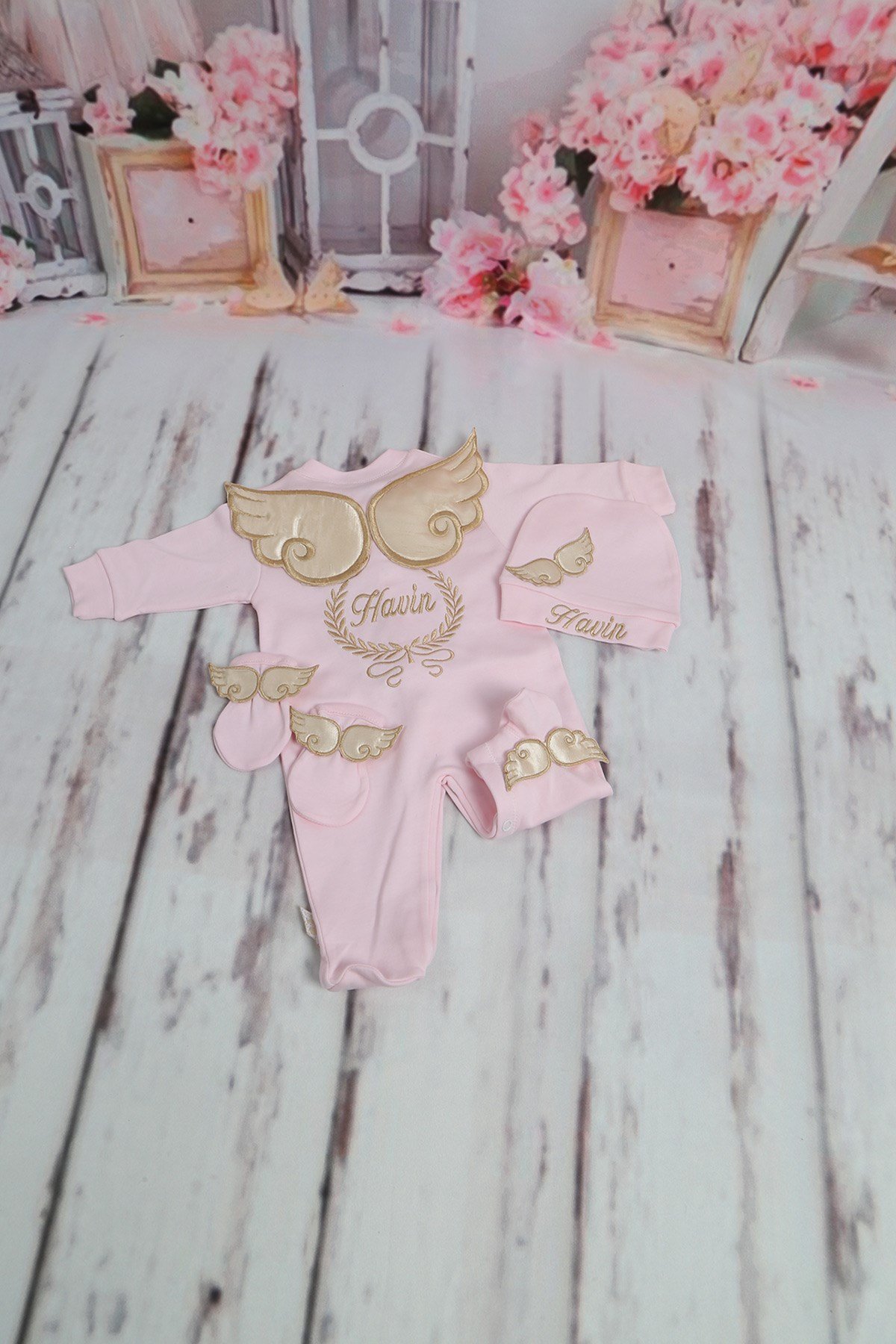 Lh3096 İsme Özel Gold Kanat Nakışlı Hastane Çıkışı 3lü Set