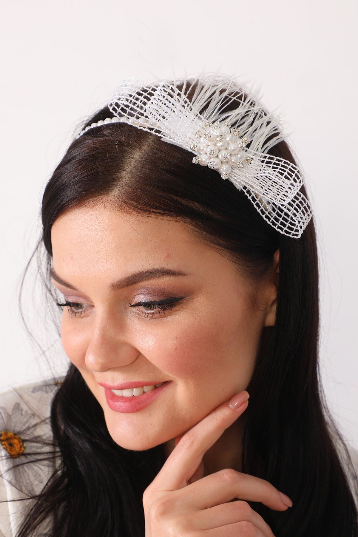 Liam Beyaz Lohusa Tacı