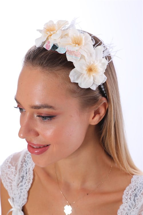 Lh 1132 Ekru Çiçekli Tüylü Lohusa Tacı