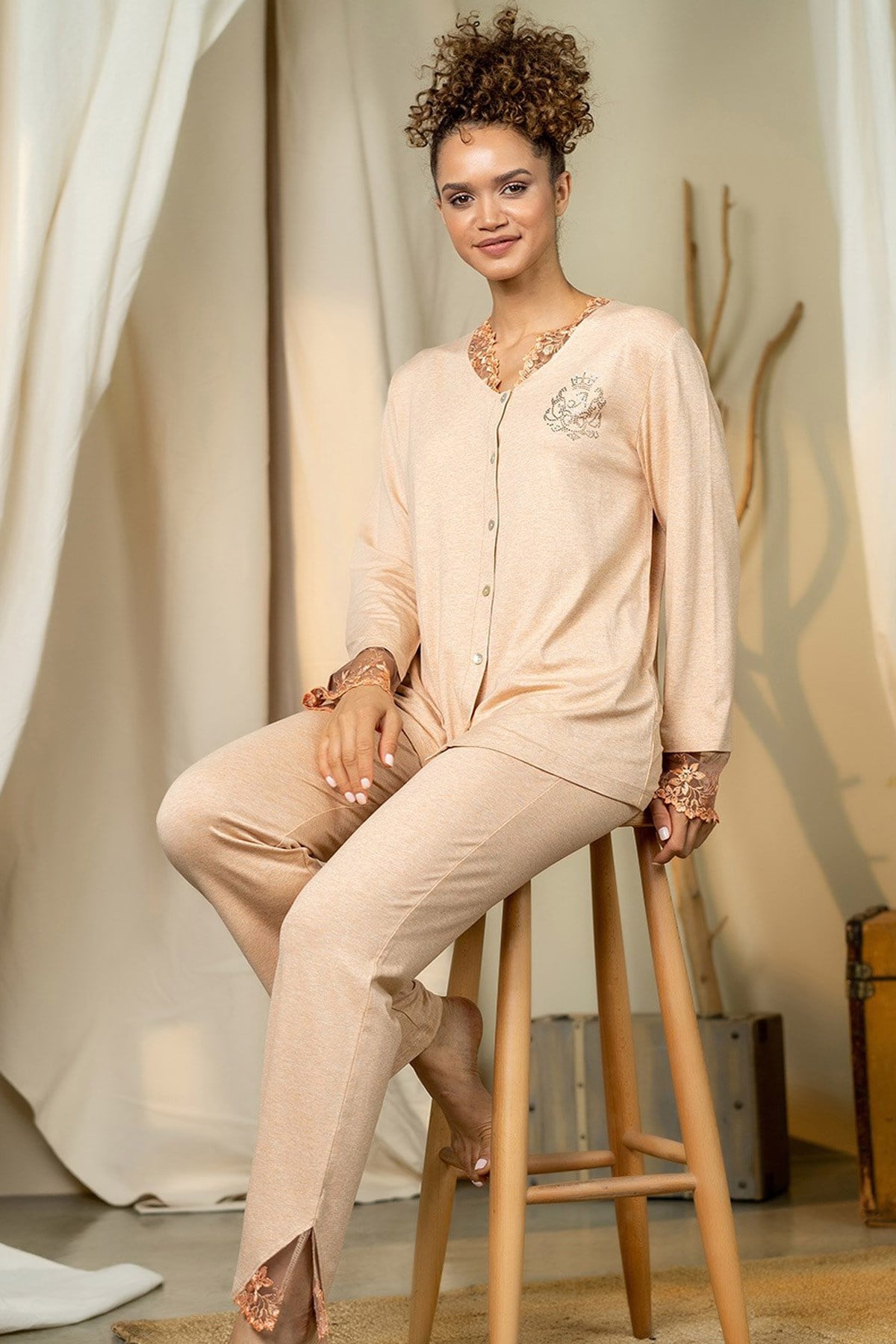 Aqua 21029 Dantelli Önden Düğmeli Lohusa Pijama Takımı