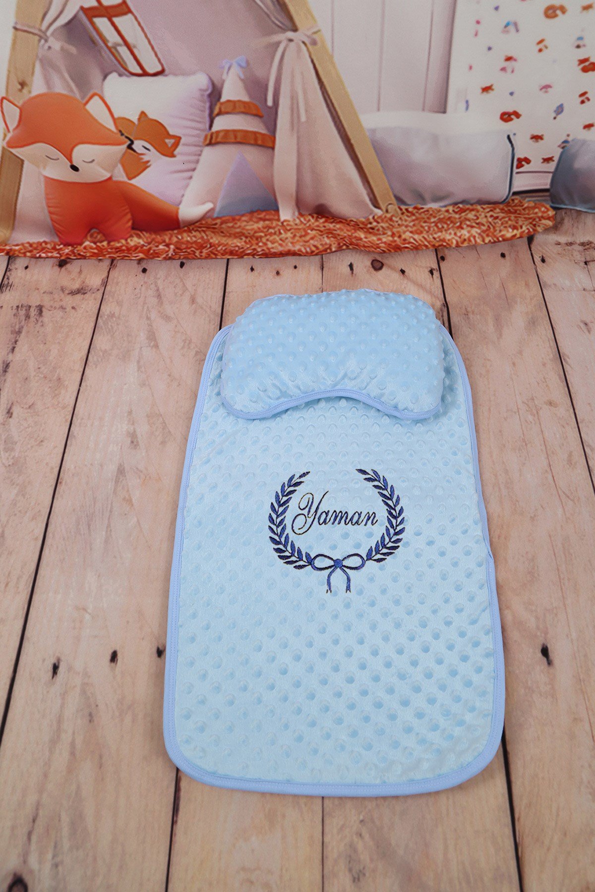 İsme Özel Bebek Alt Açma ve Yastık Seti BA1009